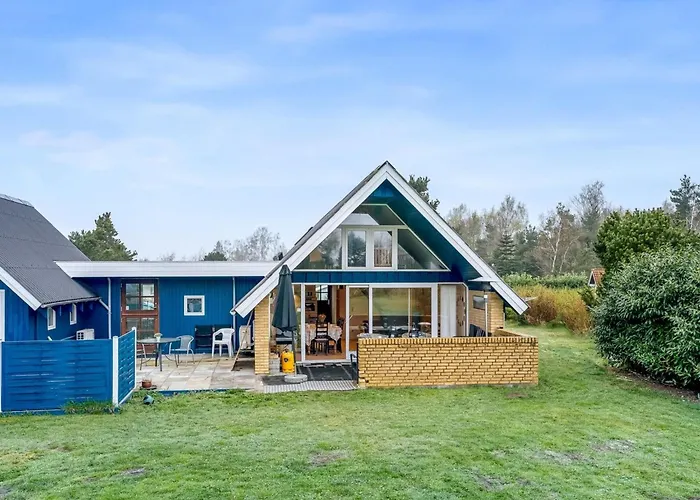 Ferienhaus Fredger - 450m From The Sea By Interhome Bøtø By