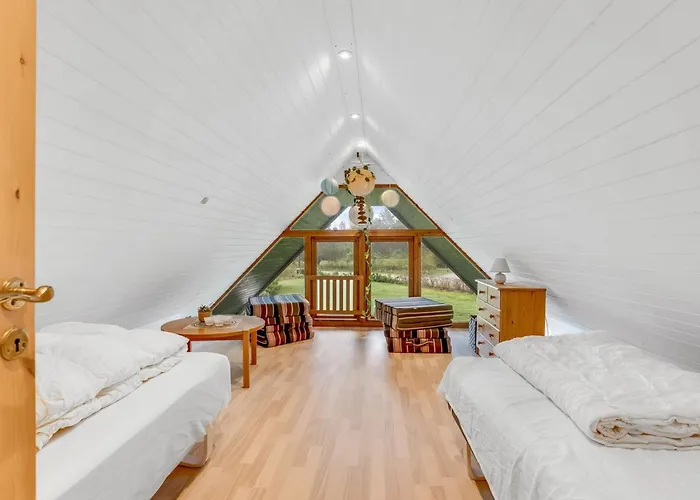 Fredger - 450m From The Sea By Interhome