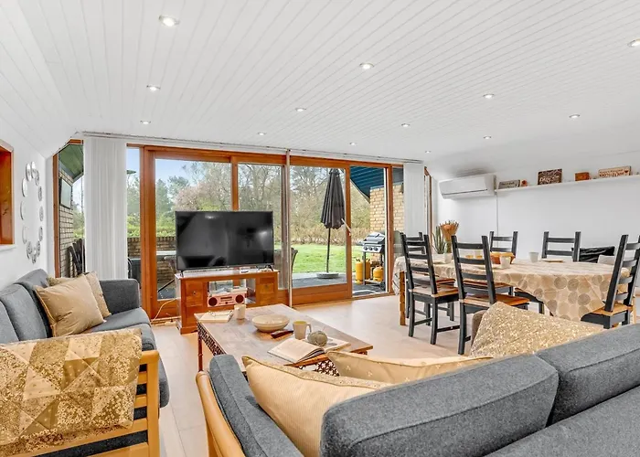 Ferienhaus Fredger - 450m From The Sea By Interhome