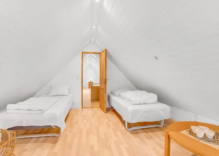 Fredger - 450m From The Sea By Interhome